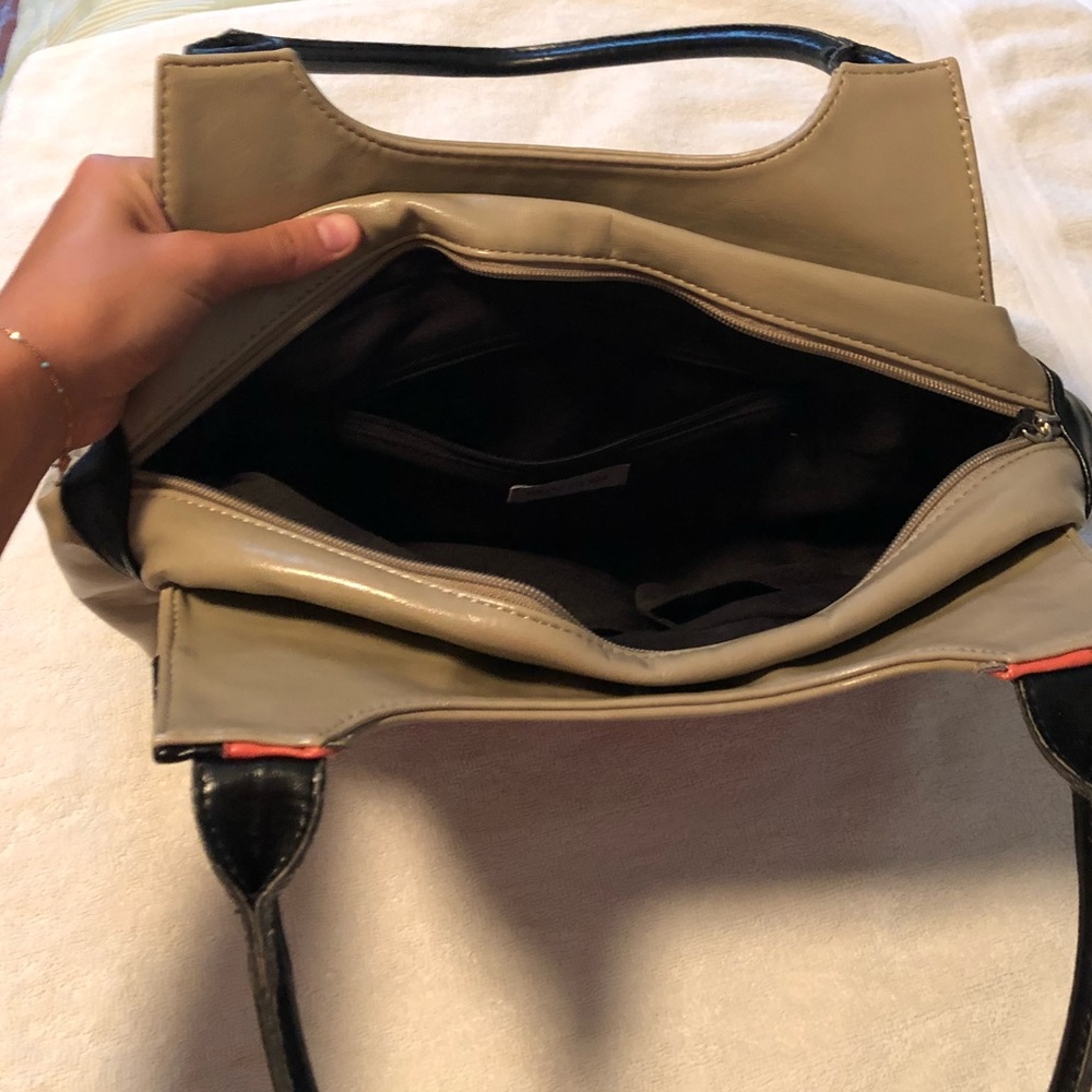 Leather Purse!!! - Picture 5 of 6